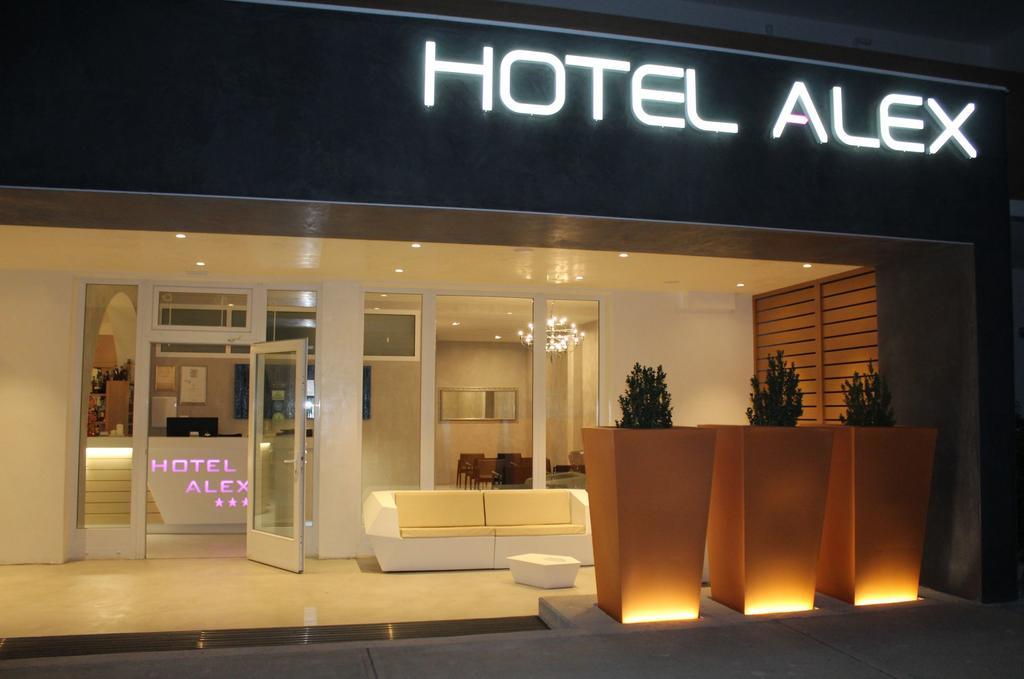 Hotel Alex لينانو سابيادورو المظهر الخارجي الصورة